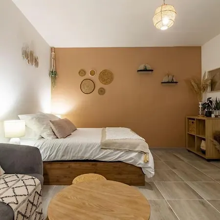 Studio « Le Boheme Chic » Nîmes Extérieur photo