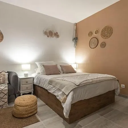 Studio « Le Boheme Chic » Nîmes Extérieur photo